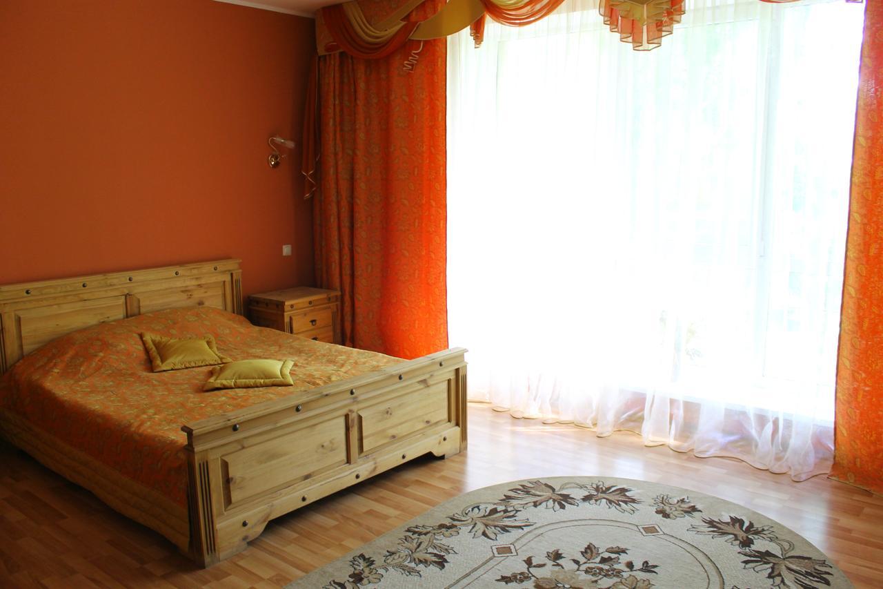Dudinka - City Mini Hotel Borisov Buitenkant foto